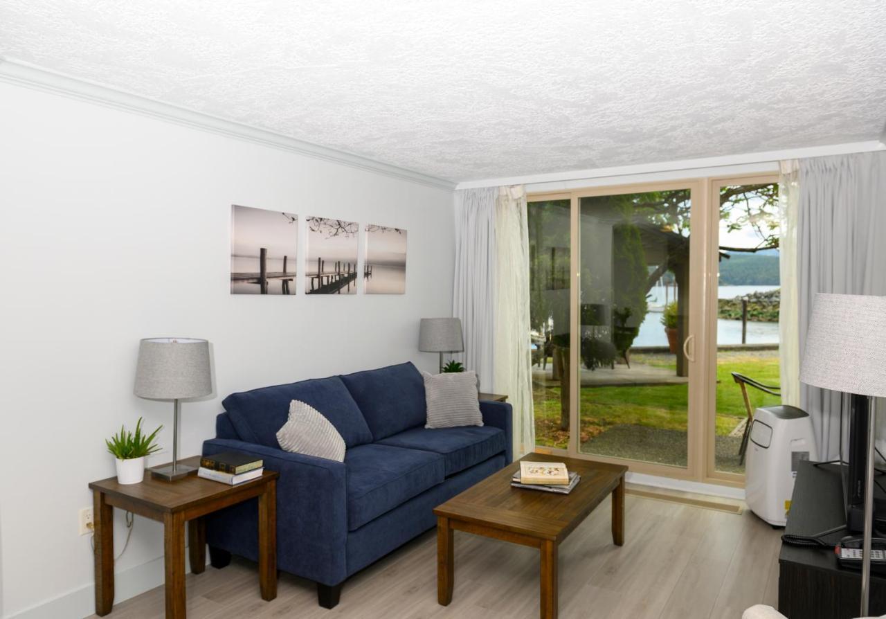 Oceanfront Suites At Cowichan Bay Exterior foto